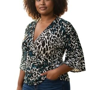 Chicos Travelers Wrap Style Top‎ Women 3 Animal Print 3/4 Sleeve V Neck